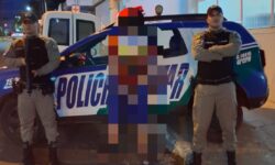Ex-companheiro invade residência, ameaça mulher com faca e é detido pela PM em Ipameri Ex-companheiro invade residência, ameaça mulher com faca e é detido pela PM em Ipameri