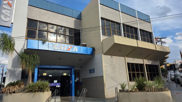 Agências da Caixa em Catalão também aderem à greve por tempo indeterminado