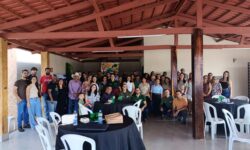 Sindicato Rural de Catalão promove encontro de produtores da cadeia de avicultura e destaca resultados da assistência técnica