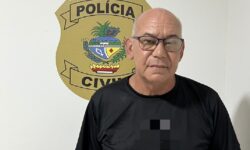 Polícia Civil prende suspeito de crimes sexuais contra crianças e adolescentes em Ouvidor Polícia Civil prende suspeito de crimes sexuais contra crianças e adolescentes em Ouvidor