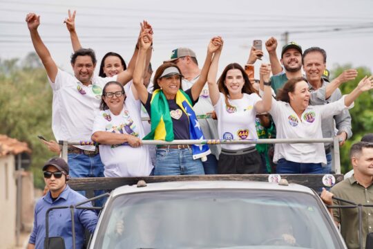 Iara Vilela lidera carreatas em três municípios do Sul goiano pela reeleição de Daniel
