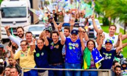 Daniel Vilela cresce cinco pontos e chega a 42%; Marconi Perillo, 19%; Wilder Morais, 15% Daniel Vilela cresce cinco pontos e chega a 42%; Marconi Perillo, 19%; Wilder Morais, 15%