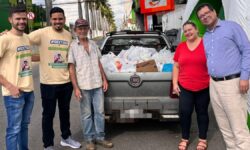 Unimed Catalão entrega cerca de 500 kg de alimentos arrecadados com inscrições para corrida ao Asilo São Vicente de Paulo Unimed Catalão entrega cerca de 500 kg de alimentos arrecadados com inscrições para corrida ao Asilo São Vicente de Paulo