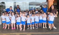 Alunos da Escola Casinha Feliz participam de atividade prática de educação financeira em supermercado Alunos da Escola Casinha Feliz participam de atividade prática de educação financeira em supermercado