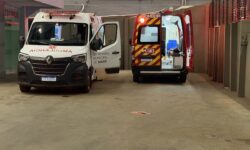 Criança de 1 ano fica em estado grave após se afogar em piscina em Catalão Criança de 1 ano fica em estado grave após se afogar em piscina em Catalão