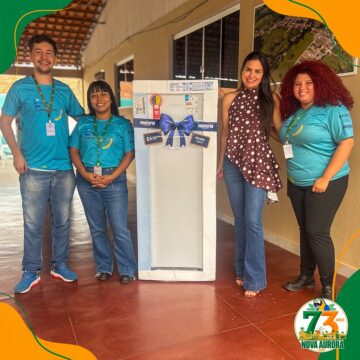 Prefeitura e Equatorial entregam geladeiras e lâmpadas a famílias de Nova Aurora