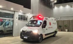 Homem é esfaqueado durante desentendimento no bairro Eldorado, em Catalão Homem é esfaqueado durante desentendimento no bairro Eldorado, em Catalão