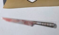 Trabalhador é morto a facadas após pegar carne da marmita de colega e fazer brincadeira em MG Trabalhador é morto a facadas após pegar carne da marmita de colega e fazer brincadeira em MG