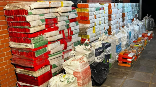 Polícia Militar apreende cinco toneladas de maconha dentro de casa em Uberlândia