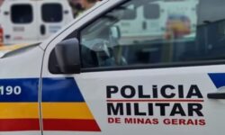 Casal é encontrado morto com marcas de tiros dentro de carro em Paracatu Casal é encontrado morto com marcas de tiros dentro de carro em Paracatu