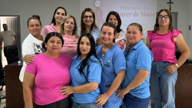 Outubro Rosa reúne mulheres em palestra sobre saúde das mamas em Davinópolis