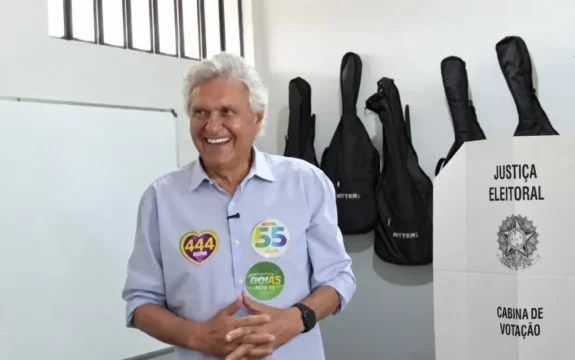 "Uma candidatura limpa, de mãos limpas", diz Caiado ao fazer balanço da disputa pela Presidência