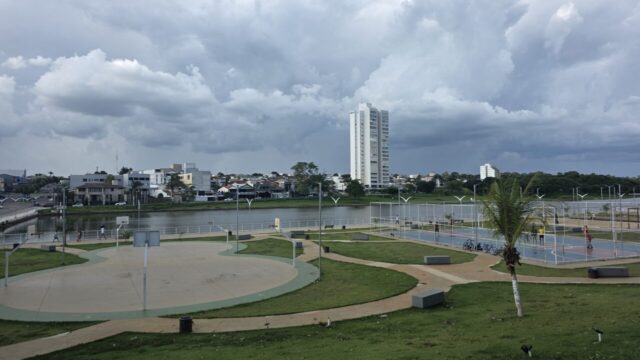 Quarta-feira (28) será de céu nublado e possibilidade de chuva em Catalão, com temperaturas de até 28°C