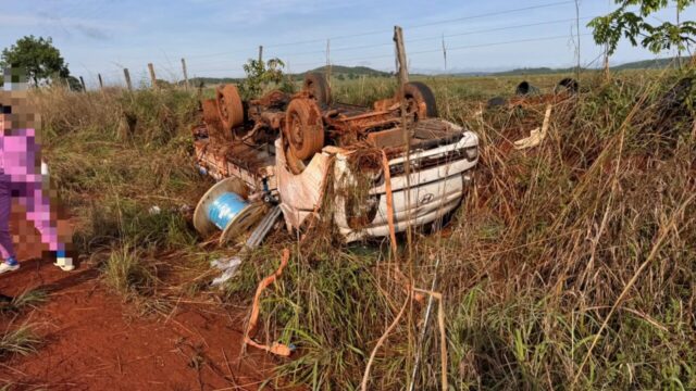 Homem morre e duas mulheres são socorridas após acidente na MG-188, em Guarda-Mor(MG)