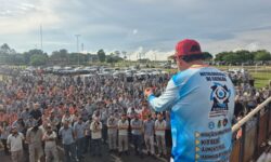 Mitsubishi terá demissões em Catalão, segundo SIMECAT; sindicato fecha acordo salarial Mitsubishi terá demissões em Catalão, segundo SIMECAT; sindicato fecha acordo salarial