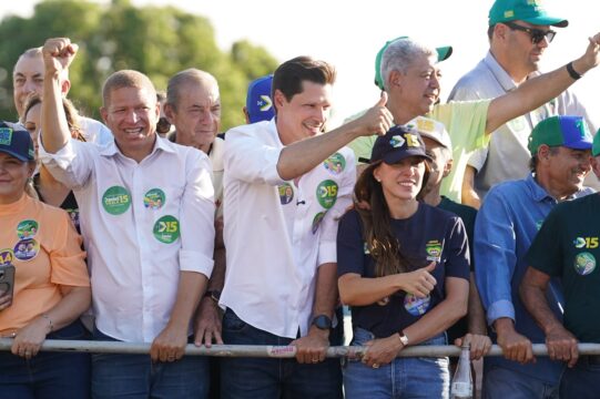 Com mega carreata, Daniel Vilela encerra campanha à reeleição em Jataí