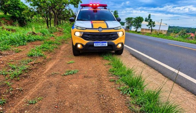 Dois foragidos da Justiça são presos na MG-190, em Abadia dos Dourados
