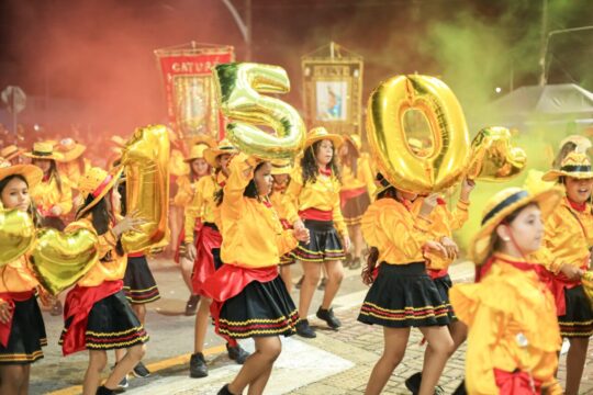 Festa do Rosário encerra celebração histórica de 150 anos em Catalão com entrega da coroa