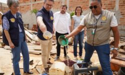 Governo de Goiás intensifica combate ao Aedes aegypti e convoca população a eliminar criadouros Governo de Goiás intensifica combate ao Aedes aegypti e convoca população a eliminar criadouros