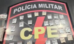 CPE apreende drogas, balança de precisão e motocicleta durante Operação Escudo Negro em Catalão