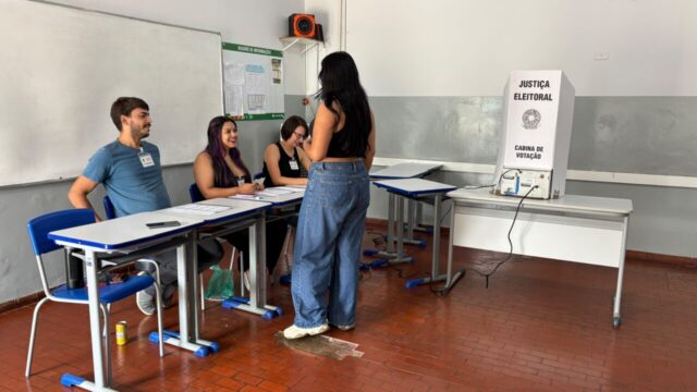Eleitores de Catalão começam a ir às urnas neste domingo (25) para o segundo turno, com votação tranquila; veja como votar