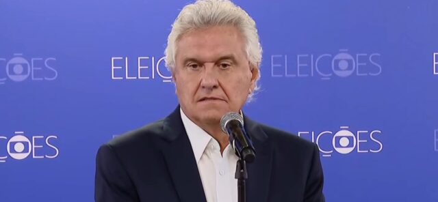 Ronaldo Caiado classifica interferência da Justiça Eleitoral no debate presidencial como “atentado à democracia brasileira” e crítica ausência de candidatos