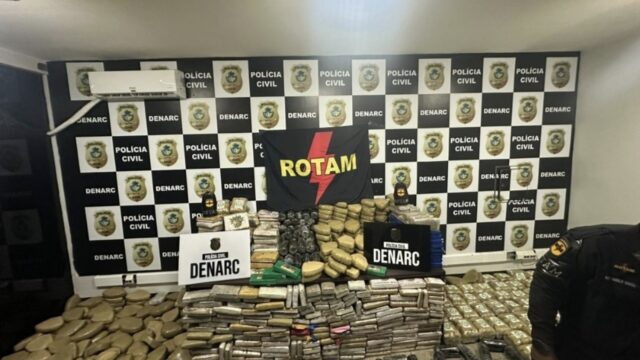 Carreta que saiu de Rondônia é apreendida com 782 kg de drogas em Abadia de Goiás