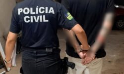 Líder religioso é preso suspeito de crimes s3xu4is durante rituais em Catalão Líder religioso é preso suspeito de crimes s3xu4is durante rituais em Catalão