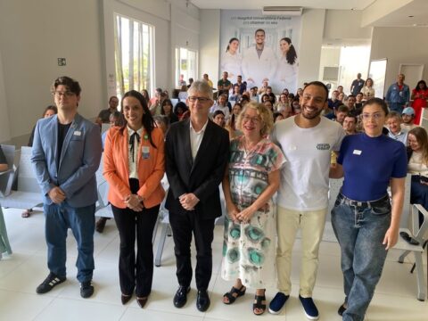 Diretora da HU Brasil visita Hospital Universitário de Catalão e acompanha preparação de leitos de UTI
